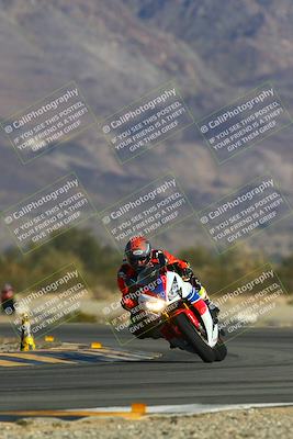 media/Jan-13-2024-SoCal Trackdays (Sat) [[9c032fe5aa]]/Turn 14 (10am)/